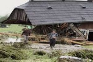Botoşănenii nu-şi asigură locuinţele împotriva dezastrelor. Mai puţin de 8% dintre gospodării sunt protejate