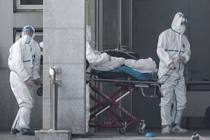 Doi clujeni, izolaţi la domiciliu din cauza virusului din China: „Atenţie, e alertă globală”