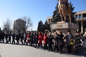 FOTO şi VIDEO: Manifestări, prilejuite de 161 de ani de la Mica Unire, desăşurate la Târgovişte