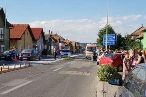 FOTO| ”Pietonul este proiectat în sus şi se roteşte în aer”  – Închisoare cu suspendare pentru şoferul de 26 de ani care a accidentat MORTAL un bărbat pe o trecere de pietoni din Alba Iulia