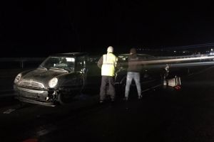 FOTO: Tragedia de pe Valea Oltului  – O şoferiţă a murit din cauza vitezei
