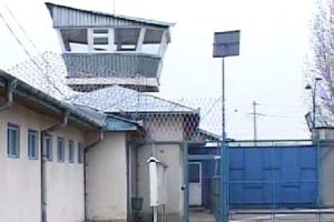 Trimis la puşcărie pentru operaţiuni bancare frauduloase
