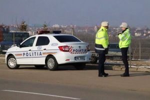 Nereguli în trafic – Aproape 700 de permise de conducere reţinute într-o singură zi în toată ţara