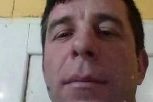 Cadavrul unui bărbat, descoperit în albia unui pârâu