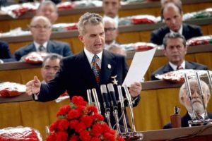 Uimitor! Ce se întâmplă la mormântul lui Nicolae Ceauşescu: Dictatorul comunist ar fi împlinit pe 26 ianuarie 102 ani