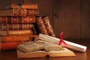 Recomandări: Care sunt beneficiile lecturii şi care sunt cele 10 cărţi pe care le poţi citi în decursul acestui an