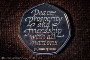 Regatul Unit lanseaza in circulatie noua moneda de 50 de pence cu ocazia Brexitului