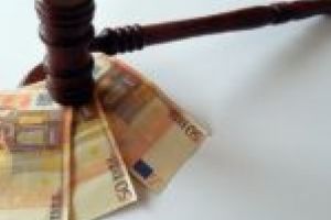 Pedepse pentru sute de zile de întârziere în cazul lucrărilor din Răcăşdia