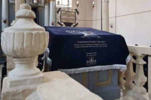 FOTO – VIDEO| Ziua Internaţională de Comemorare a Victimelor Holocaustului la Sinagoga Mareh Yezekiel din Alba Iulia – singurul oraş în care aşezarea evreiască a fost permisă legal în secolele XVII – XIX