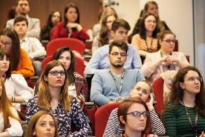 Concurs de selecţie pentru burse Erasmus+, la UMFST