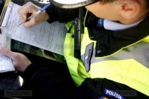 Tânăr de 18 ani prins la volan beat şi fără permis de conducere. Sute de amenzi pentru şoferi, în Timiş