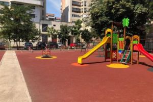 Una dintre realizarile administratiei Dragomir, vandalizata de huligani plini de adrenalina