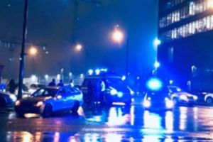 Tânără la spital după ce a fost lovită de maşină pe trecerea de pietoni, în zona Iulis Mall din Timişoara