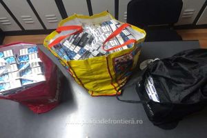 FOTO. Sătmăreancă prinsă pe stradă cu 715 de pachete de ţigări într-o sacoşă