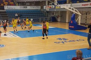 BCU Oradea a pierdut la două puncte jocul de luni cu CSS 4 Bucureşti
