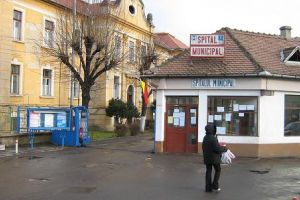 Trei secţii în carantină pentru gripă la Spitalul Municipal Mediaş