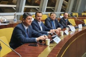 PSD, demers pentru sesizarea Comisiei de la Veneţia despre ”abuzul de putere al Guvernului PNL”