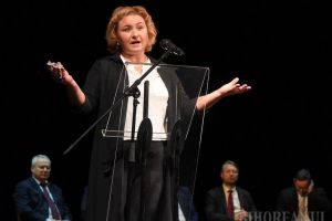 Fără surprize: Elvira Rîmbu a câştigat concursul pentru postul de manager al Teatrului Regina Maria