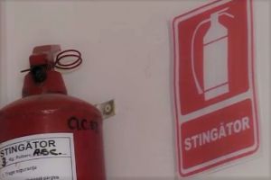 An nou, probleme vechi! 87 de clădiri ale unor şcoli şi grădiniţe din Bihor nu au autorizaţie de securitate la incendii