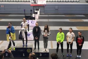 Rezultate excelente pentru sportivele de la LPS Bihorul la întrecerile de scrimă de la Budapesta