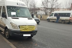 PATRONII DE MAXI TAXI, LOVIȚI ÎN MOALELE CAPULUI