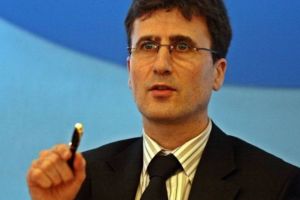 Timişul are doi noi subprefecţi, Mircea Băcală şi Elena Popa