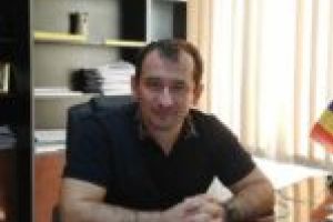 Torma merge pe asumare. Nu-i pasă de întâlnirile din baruri