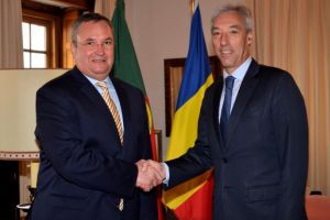 Ministrul Apararii Nationale, vizita in Portugalia. Despre ce a discutat cu omologul sau