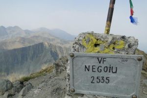 O femeie a cerut ajutorul Salvamont de pe Vârful Negoiu – Salvamontiştii au fost şocaţi să afle motivul