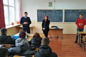 Activitati preventive desfasurate de jandarmi in scolile din Constanta