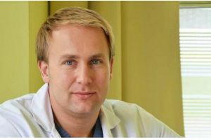 Gafă la nivel înalt: „Datorită” plecării părinţilor în străinătate avem mulţi copii cu autism