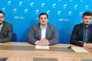 USR Alba anunţă că îl VREA pe GABRIEL PLEȘA în cursa pentru Primăria municipiului Alba Iulia. Cum stau ceilalţi candidaţi în sondajul USR