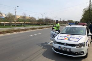 DEZASTRU pe şoselele din municipiu şi din judeţ! SUTE de sancţiuni aplicate în doar 24 de ore