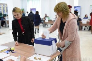 Universitarii orădeni şi-au ales viitorii senatori. Rectorul Bungău a câştigat un mandat în forul legislativ (FOTO)
