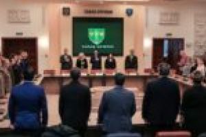 Subprefecţii, cu subsecretarul de stat şi prefecţii, doar cu ministrul…?