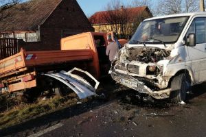 Accident cu şase victime, la ieşire din Gelu spre Timişoara