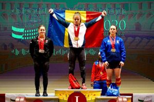 Triplu record european! Tânăra din Botoşani cu trei medalii de aur la Cupa Mondială de haltere