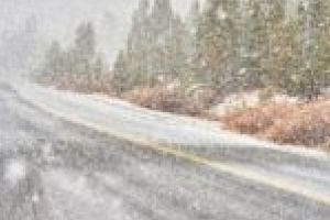 Cod galben de viscol şi ninsori în Munţii Banatului!