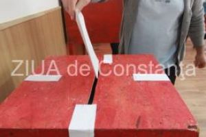 Protest de amploare la Tribunalul Constanta, pe tema eliminarii pensiilor: Judecatorii nu vor paritipa la constituirea BEJ la alegerile locale din vara!