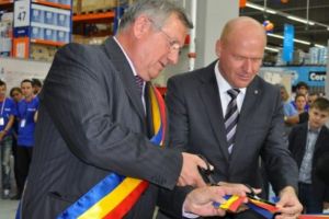 Ar fi mutarea anului 2020! Fraţii ‘Dedeman’ ar putea provoca un real cutremur