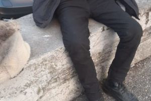 ACUM – SE MASTURBA ÎN CENTRUL PITEŞTIULUI