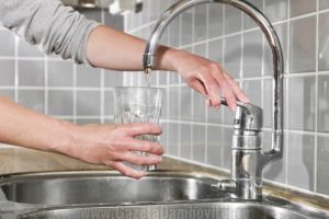 MORENI: S-a reluat furnizarea cu apă potabilă