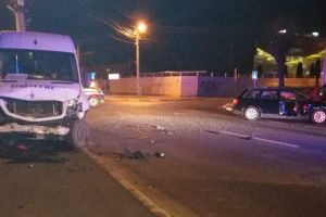 FOTO Accident pe strada Ștrandului. O persoană rănită