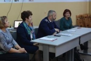 MORENI: Acţiune pentru prevenirea şi combaterea fenomenului de bullying în unităţile de învăţământ.