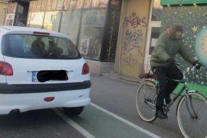 Parcări pe pistele de biciclete. Sub 50 de şoferi amendaţi în ianuarie, la Timişoara