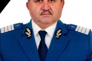 Un fost jandarm de decedat. Doar ce trecuse in rezerva cu drept la pensie