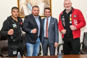 Cei mai iubiţi luptători din lume vin la Dynamite Fighting Show, la Arad