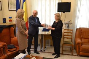 100 de ani de la Trianon - 7 scoli gimnaziale din Prahova participa la concursul organizat de Societatea Cultural-Istorica 