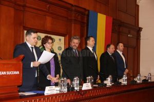 Subprefecţii Daniel Prorociuc şi Laura Morar şi-au preluat oficial funcţiile