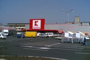 KAUFLAND, DECIZIE MAJORĂ PRIVIND SALARIILE ANGAJAȚILOR!